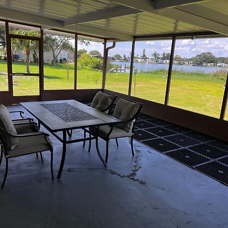 Lakeside Retreat - 3 Bedroom, 2 Bathroom House By The Lake Lakeland Extérieur photo