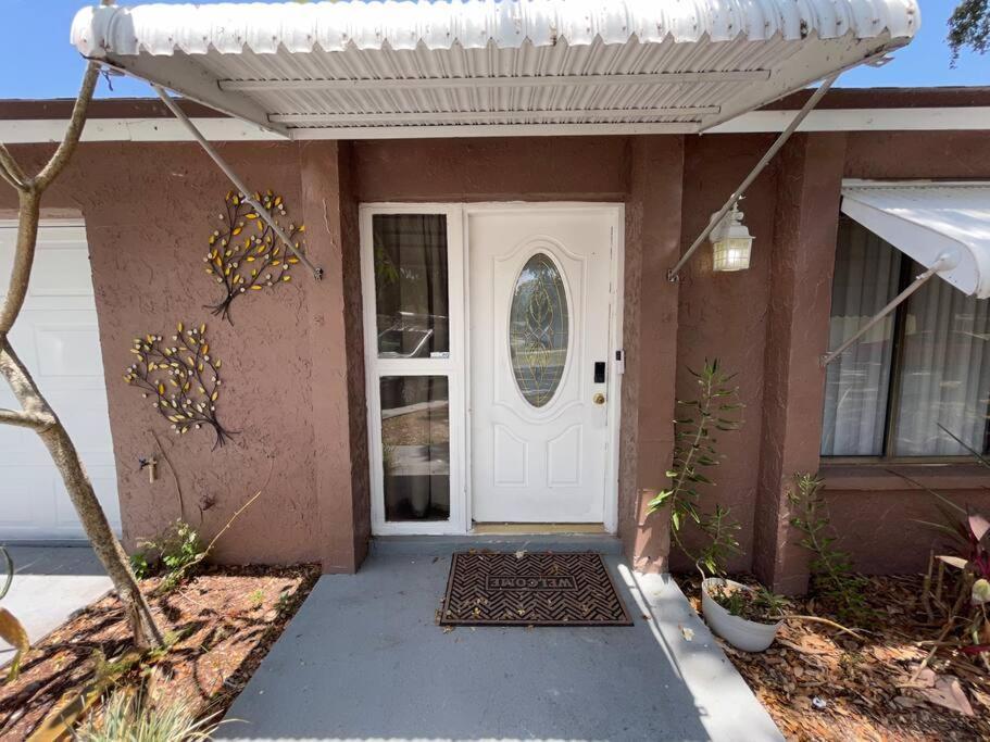 Lakeside Retreat - 3 Bedroom, 2 Bathroom House By The Lake Lakeland Extérieur photo
