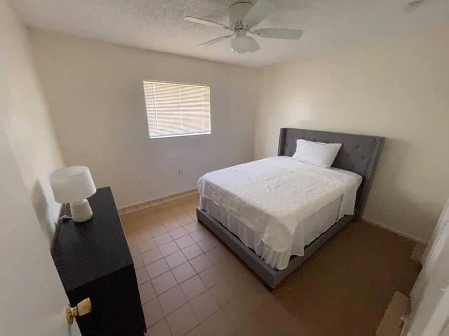 Lakeside Retreat - 3 Bedroom, 2 Bathroom House By The Lake Lakeland Extérieur photo